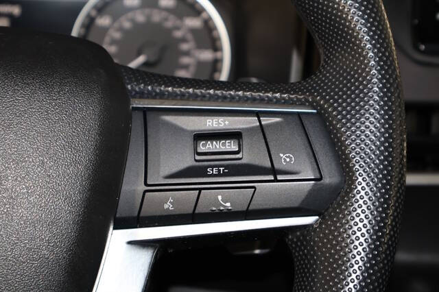 2024 Mitsubishi Outlander ES