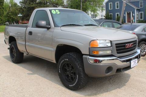 2005 GMC Sierra 1500 for sale at D.R.'S CLASSIC CARS in Lewiston MN