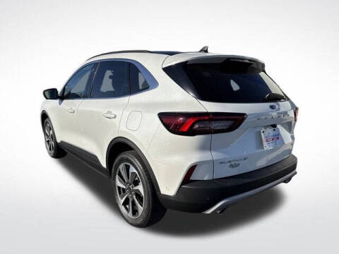 2024 Ford Escape Platinum