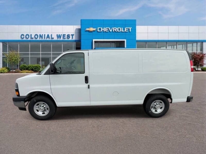 2025 Chevrolet Express 2500