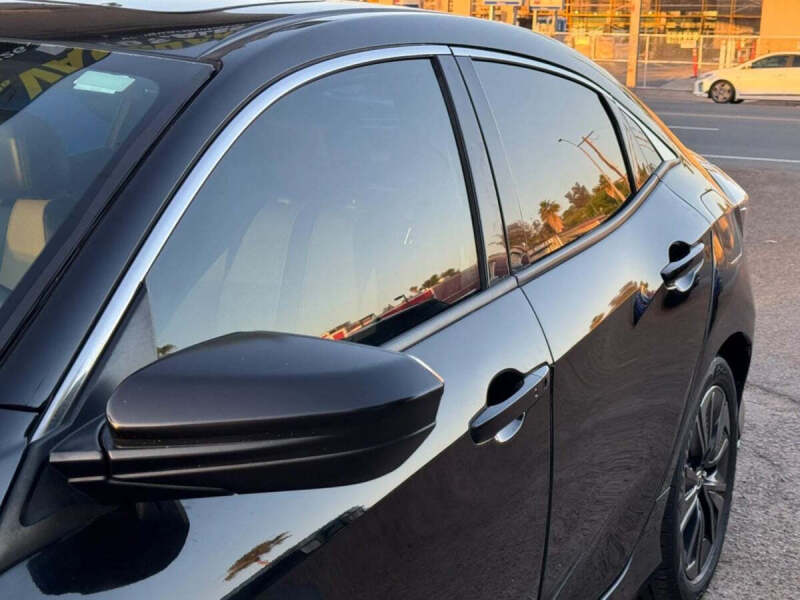 2017 Honda Civic EX-L w/Navi
