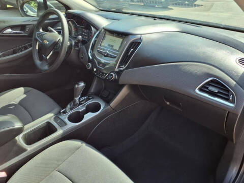 2018 Chevrolet Cruze LT Auto