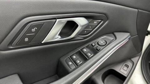 2025 BMW 3 Series 330i