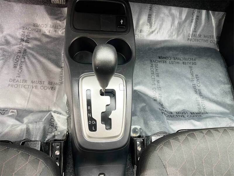 2024 Mitsubishi Mirage LE