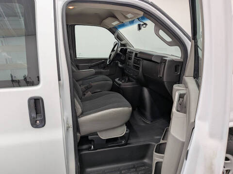 2021 GMC Savana 2500