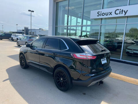 2022 Ford Edge