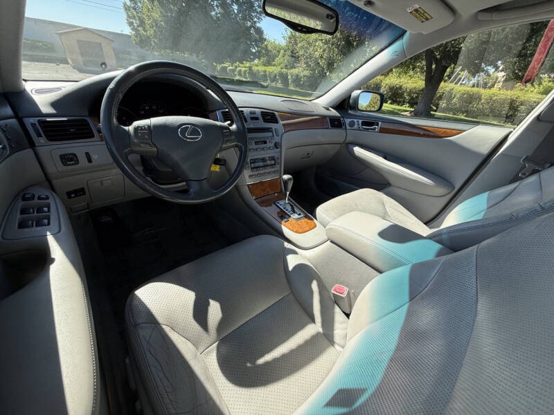 2005 Lexus ES 330