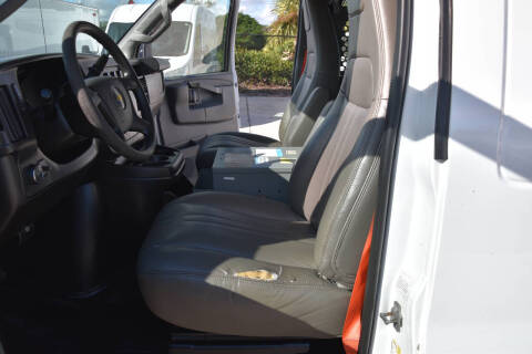 2017 Chevrolet Express 2500