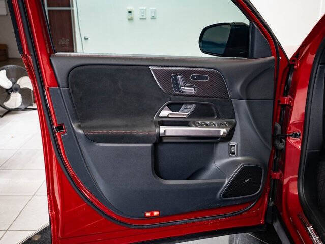 2024 Mercedes-Benz GLB GLB 250 4MATIC