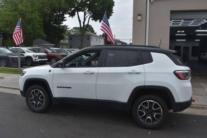 2025 Jeep Compass Trailhawk