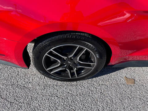 2021 Ford Mustang EcoBoost