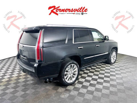 2019 Cadillac Escalade Platinum