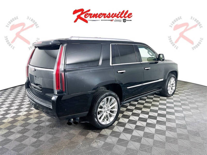 2019 Cadillac Escalade Platinum