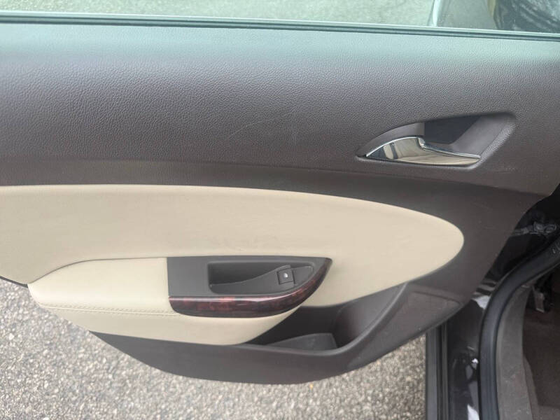 2016 Buick Verano Leather Group