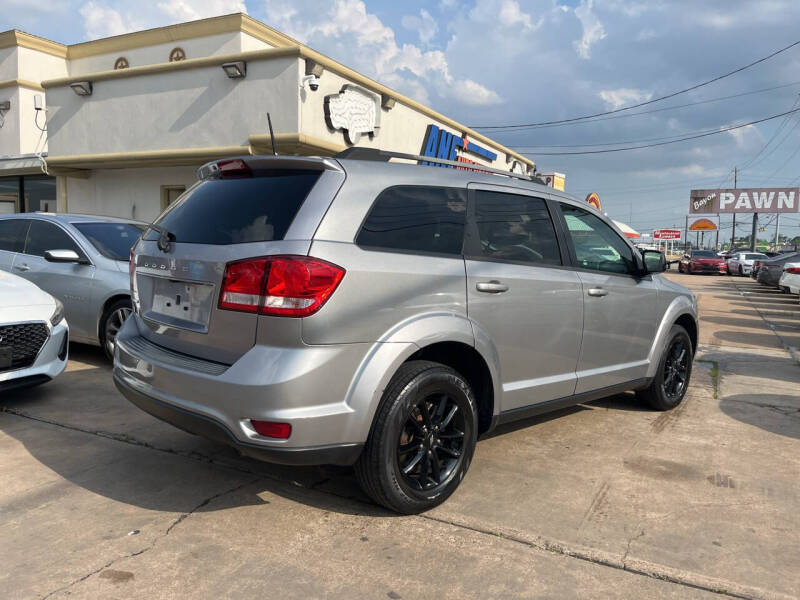 2019 Dodge Journey SE