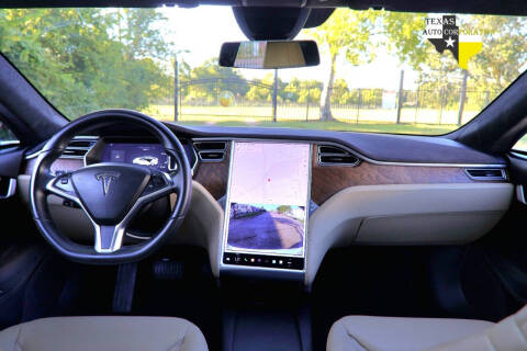 2016 Tesla Model S 90D