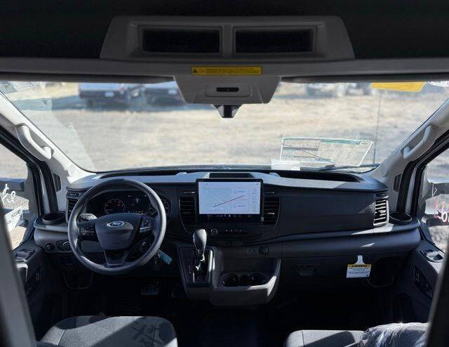 2025 Ford Transit 250