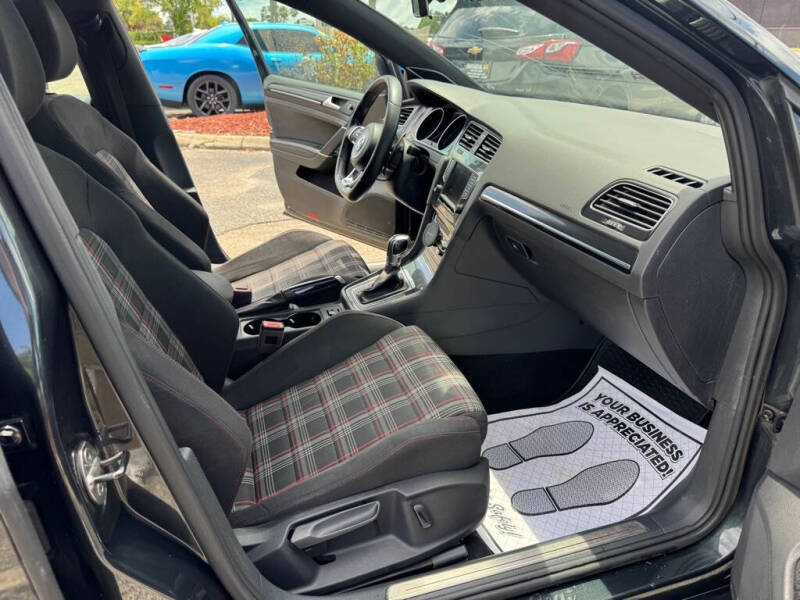 2016 Volkswagen Golf GTI S