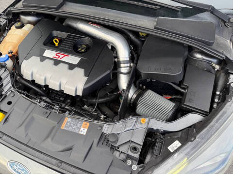 2017 Ford Focus ST