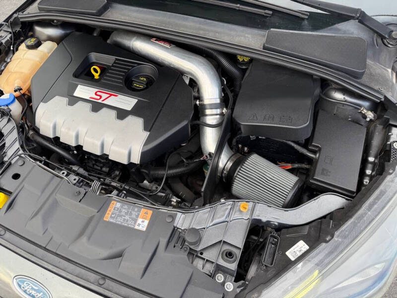 2017 Ford Focus ST