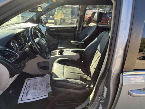 2019 Dodge Grand Caravan SXT 35th Anniversary Edition