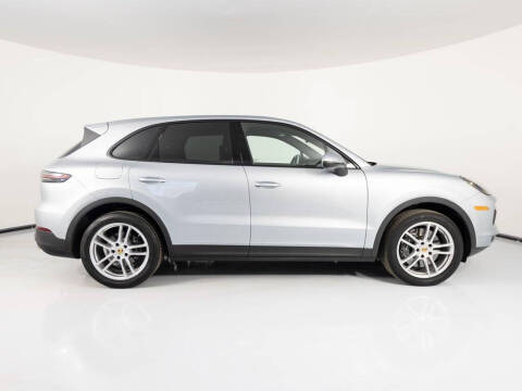 2023 Porsche Cayenne