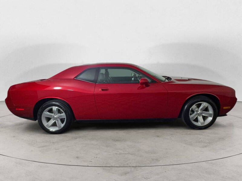 2009 Dodge Challenger SE