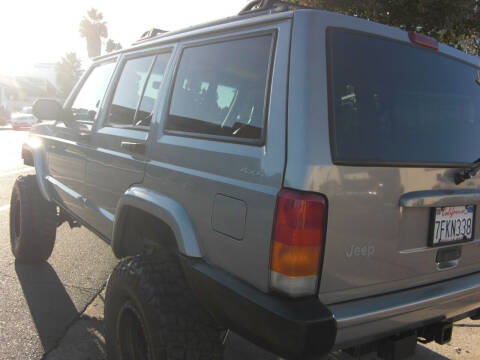 2000 Jeep Cherokee Sport