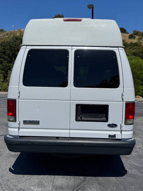 2008 Ford E-Series E-350 SD
