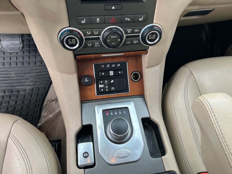 2016 Land Rover LR4 HSE LUX