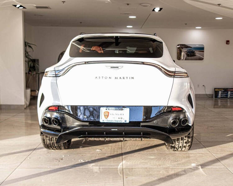 2026 Aston Martin DBX 707