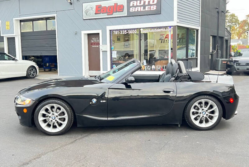 Used 2005 BMW Z4 2.5 with VIN 4USBT33535LR70823 for sale in Holbrook, MA