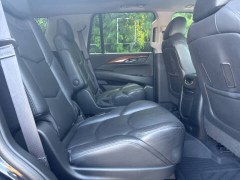 2017 Cadillac Escalade Premium Luxury