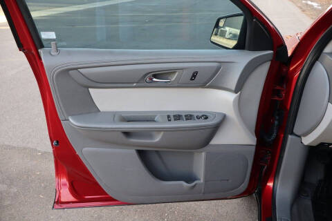 2013 GMC Acadia SLE-2