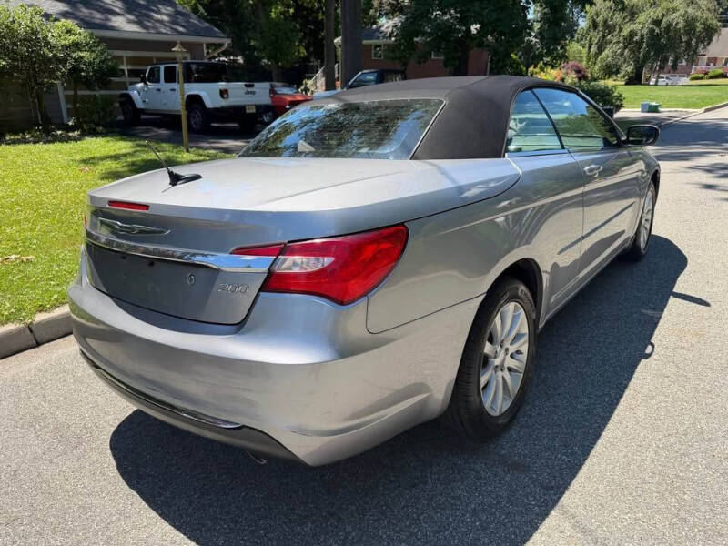 2014 Chrysler 200 Touring