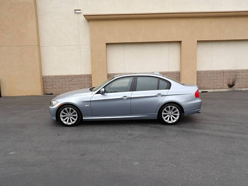 2011 BMW 3 Series 328i