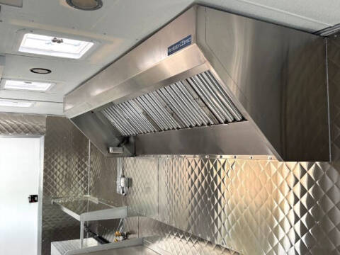 2013 Freightliner MT55 Chassis