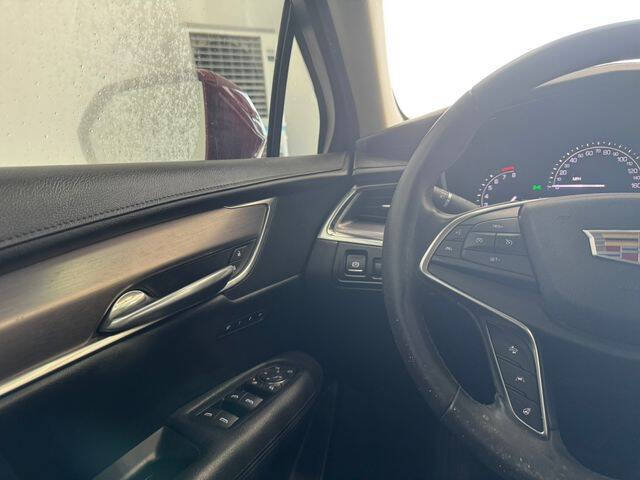 2018 Cadillac XT5 Premium Luxury