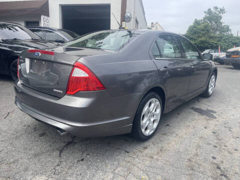 2011 Ford Fusion SE