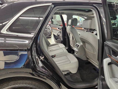 2021 Audi Q5 quattro Premium 45 TFSI