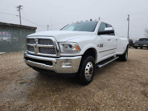 2017 RAM 3500 for sale at Huntsman Wholesale LLC in Melba ID