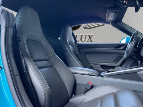 2021 Porsche 911 Carrera