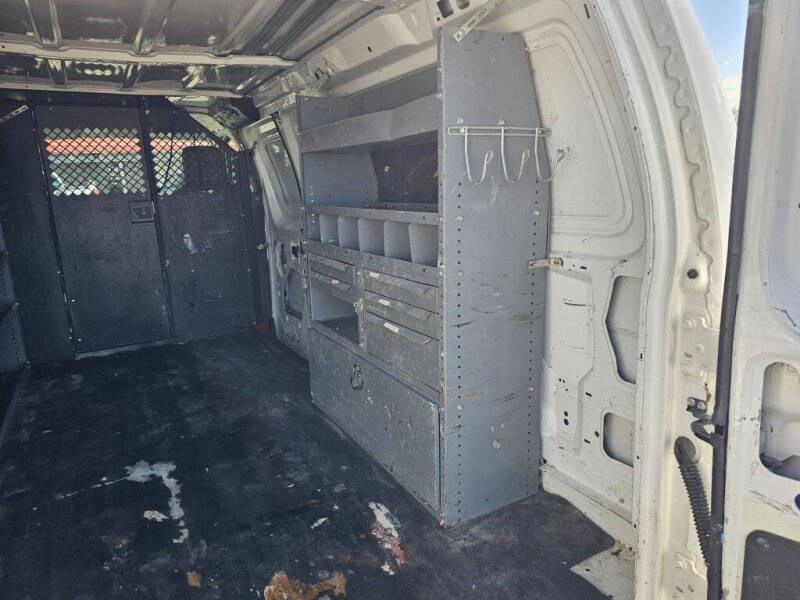 2013 Ford E-Series E-350 SD