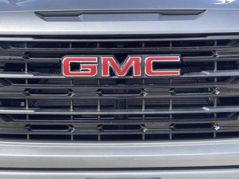 2026 GMC Sierra 1500 Elevation Standard