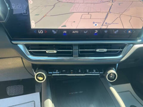 2026 Chevrolet Equinox EV LT 2