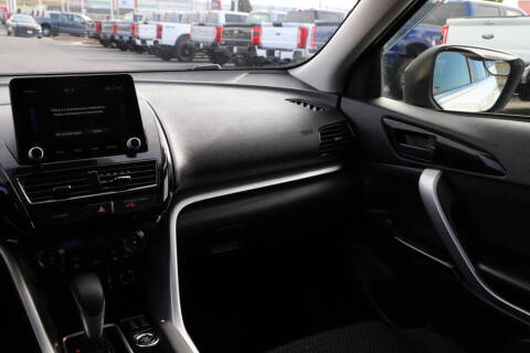 2023 Mitsubishi Eclipse Cross LE