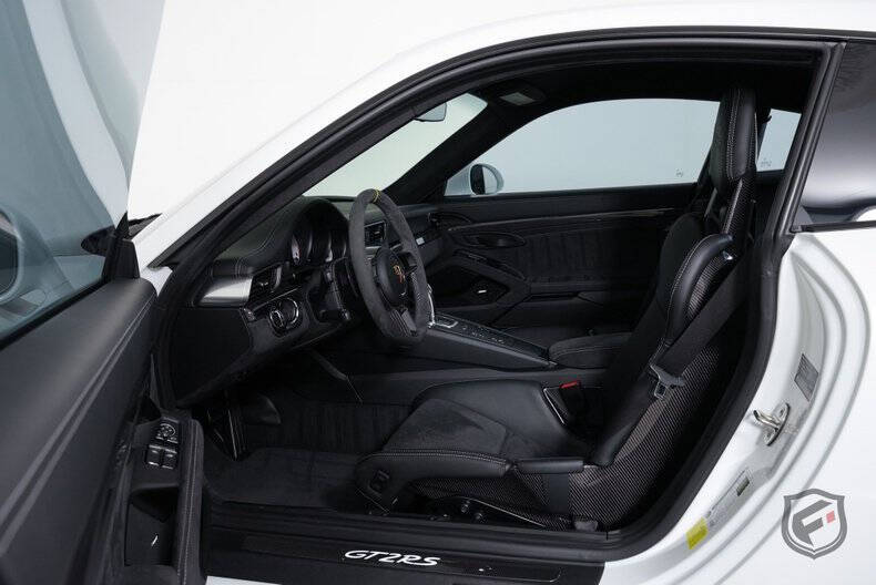 2018 Porsche 911 GT2 RS