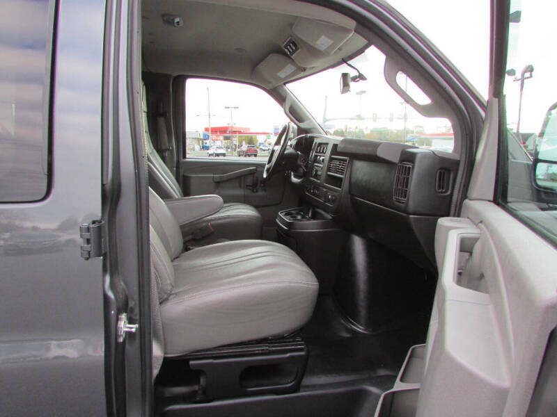 2016 Chevrolet Express LS 3500