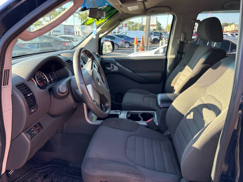 2008 Nissan Pathfinder LE