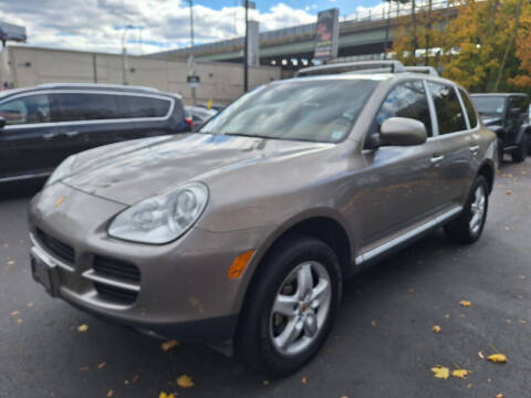 2004 Porsche Cayenne S